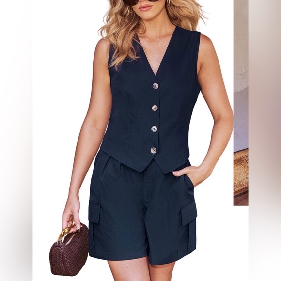 Cupshe Pants - Sleeveless V-Neck Button Front Vest and shorts set in Navy